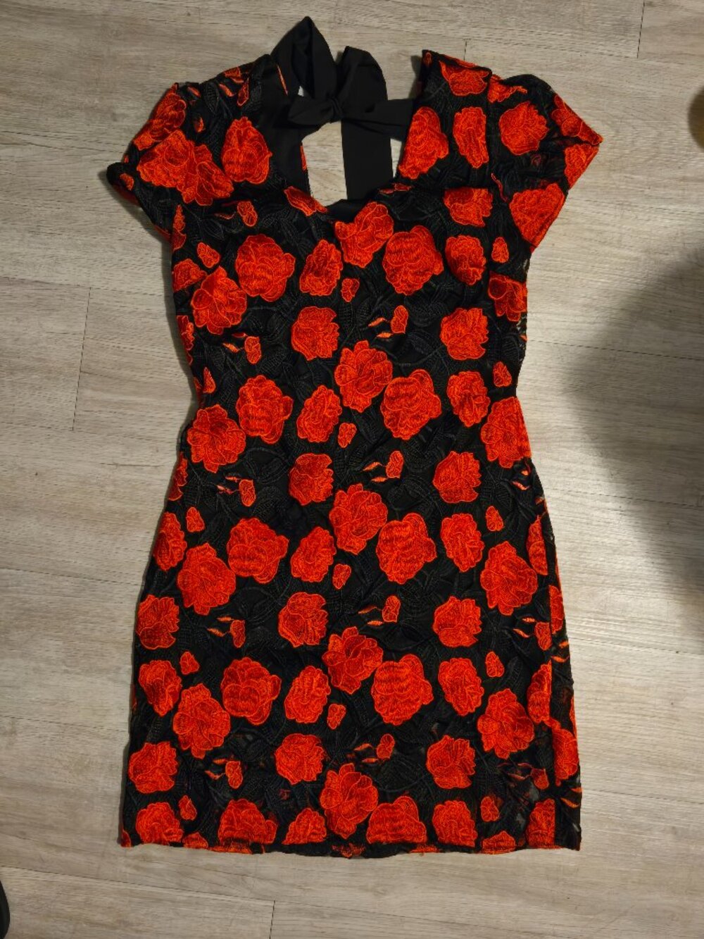 Sam Edelman Black Rose Embroidered Lace Mini Dress Tie Back Size 2